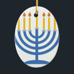 Menorah Keramikornament<br><div class="desc">Der Menorah Entwurf ist schön und hell und füllt Sie zum Rand mit Feiertagsgeist und ist auf Geschenken, Tabellenläufer, Küchenwäschen, Wohngestaltung und auf allen Sachen Chanukka perfekt!</div>