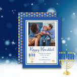 Menorah mit Lights Happy Hanukkah Familie Foto Feiertagskarte<br><div class="desc">Dieses Design ist besonders geeignet für das Feiern der Hanukka-Saison. Es zeigt unsere originale Menorah-Vektorgrafik mit Skripttext-Kalligrafie,  "Happy Hanukkah",  die mit Ihrem Foto und Ihrer einzigartigen Botschaften begrüßt wird. Composite Design von Holiday Hearts Designs (Rechte vorbehalten).</div>