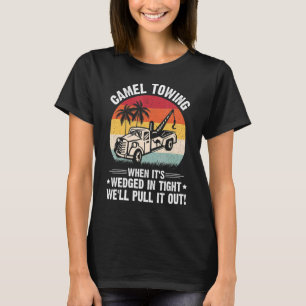 Mens Camel-Schlepptau, wenn es in Schach eingekeil T-Shirt