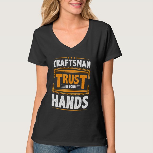 Mens Craftsman Trust In Your Hands Electricians Ha T-Shirt (Vorderseite)