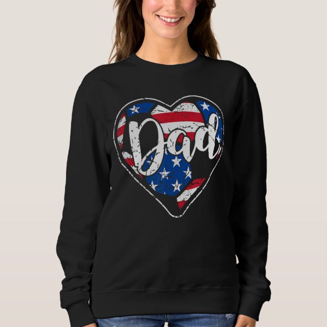 Mens Distressed American Flag Herz Fußball Vater F Sweatshirt (Vorderseite)