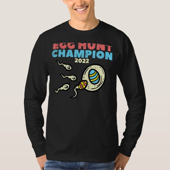 Mens Egg Hunt Champion 2022 Osterschwangerschaft A T-Shirt (Vorderseite)
