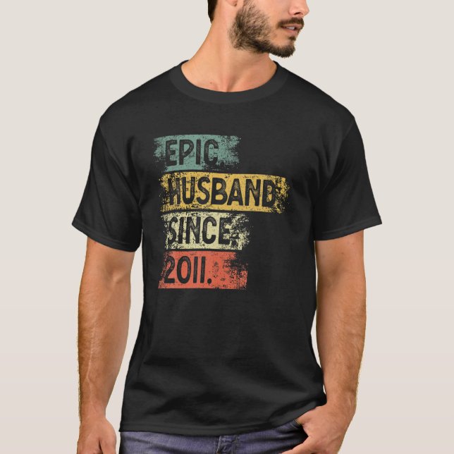 Mens Epic Husband seit 2011. 10th Wedding Anniver T-Shirt (Vorderseite)