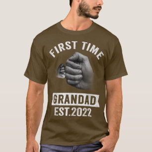 Mens First Time Grandad Est 2022, Schwangerschaft T-Shirt