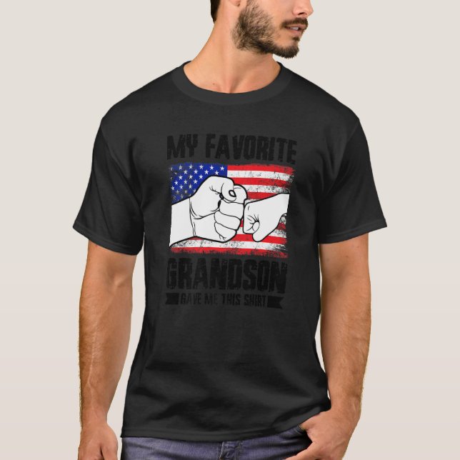 Mens my favorite grandson gave me this Veteran Pre T-Shirt (Vorderseite)