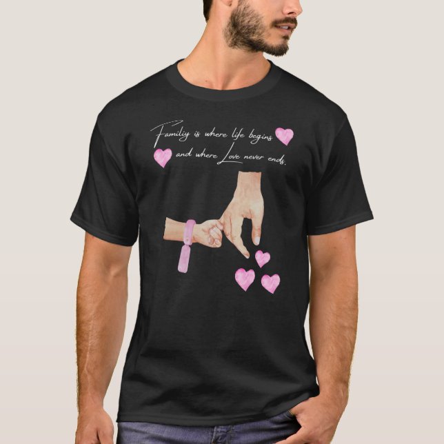 Mens New dad und Tochter mit Händen eines Babys T-Shirt (Vorderseite)