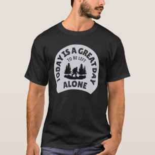 Mens Outdoorabenteuer Sasquatch Big Foot T-Shirt