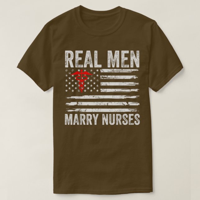 Mens Real Men Marry Nurses Funny Nurse Husband Fia T-Shirt (Design vorne)