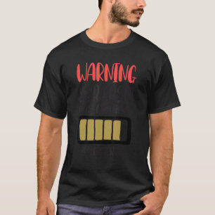 Mens Sarcastic Spaß warnt Sarcasm jetzt beim Laden T-Shirt