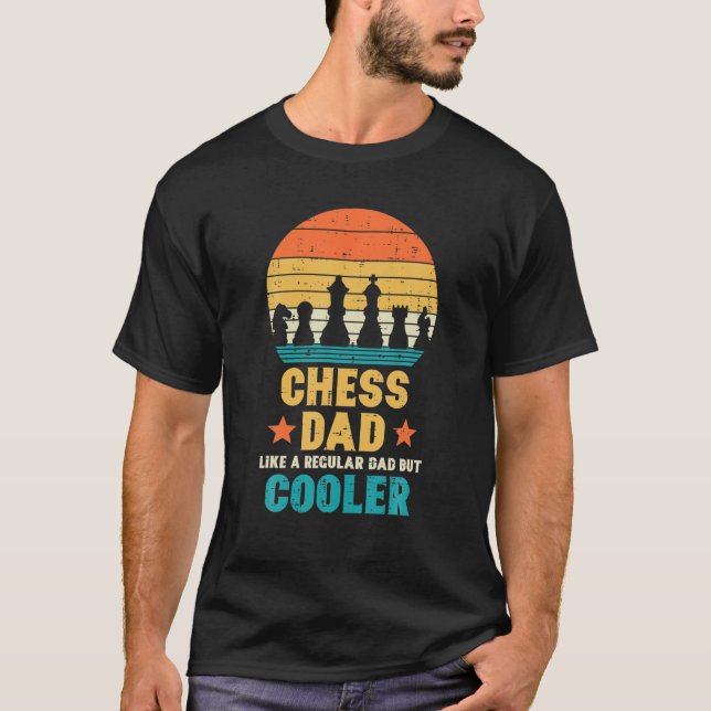 Mens Schach Vater regelmäßig, aber Cooler Retro Vä T-Shirt (Vorderseite)