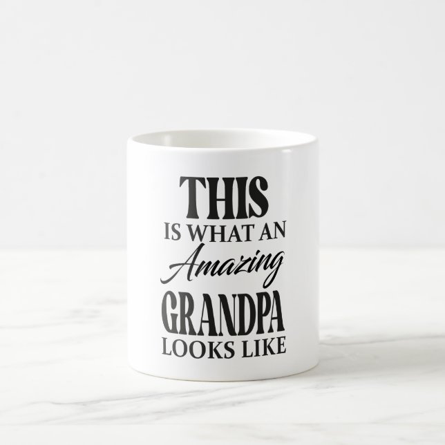 Mens So sieht eine Phantastische Großmutter aus Kaffeetasse (Mittel)