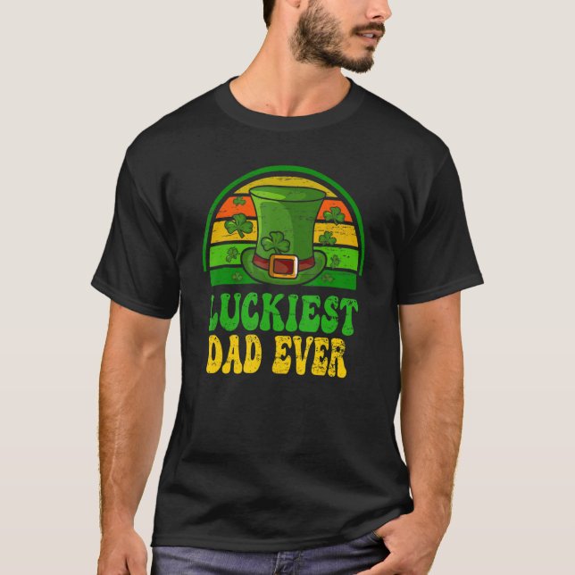 Mens St. Patrick`s Day Irish Luckiest Dad Ever Fat T-Shirt (Vorderseite)
