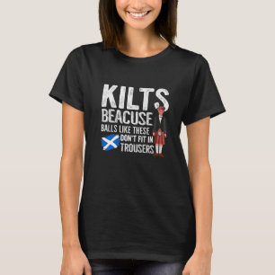 Mens traditionelles Kilt Trageangebot für einen Ki T-Shirt
