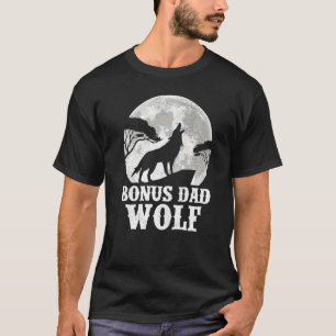 Mens Wolves Howling At The Moon  Bonus Dad Wolf Fa T-Shirt
