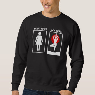 Mens your Ehefrau Meine Ehefrau Kemetic Yoga Quote Sweatshirt