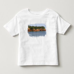 Menschen beim Seepaddeln in der Bay of Fundy bei S Kleinkind T-shirt