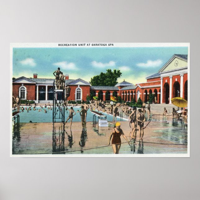 Menschenmengen im Saratoga Wellness-Center Schwimm Poster (Vorne)