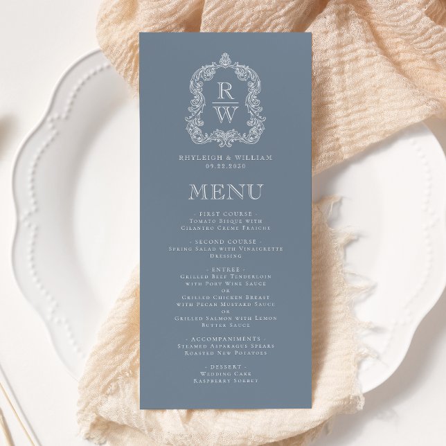 Menu Élégant Monogram Crest Dusty Blue Mariage (Créateur téléchargé)