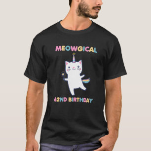 Meowgical 62. Geburtstag Kitty 62 Jahre alt Katze T-Shirt