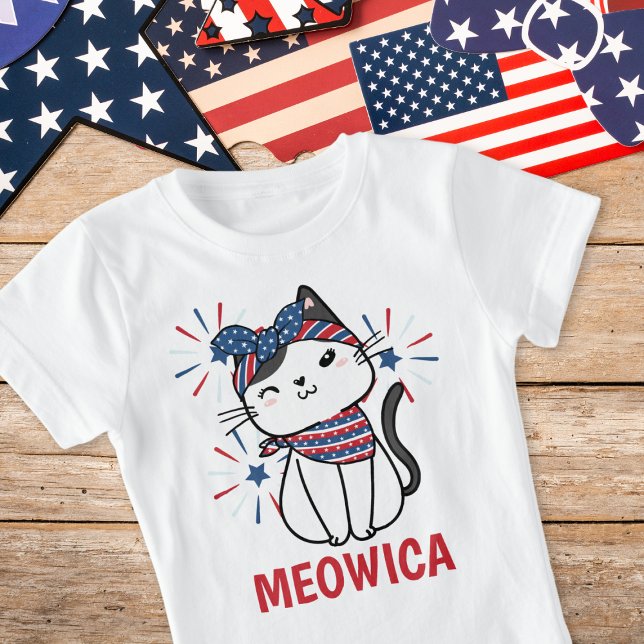 "Meowica" Katzen rot, weiß und blau T-Shirt (Von Creator hochgeladen)