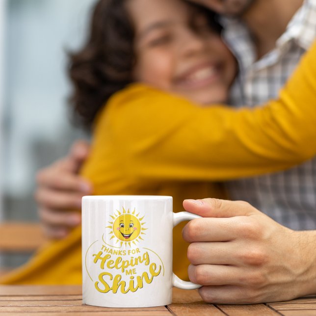 Merci De M'Aider À Briller La Mug (Show your gratitude with this cute, "Thanks for helping me shine" sun mug! )