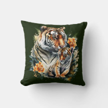 Mère Tigre avec son Coussin