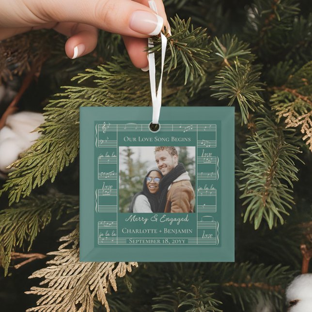 Merke Verlobte Liebe Song Sheet Music Couples Foto Ornament Aus Glas (Merry Engaged Love Song Sheet Music Couples Photo Glass Ornament)