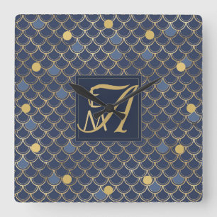 Mermaid Scales Monogram Navy Blue Gold Wohngestalt Quadratische Wanduhr