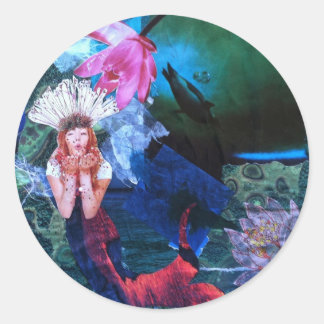 Mermaig Goddess Art Collage mit Pinguinen Runder Aufkleber