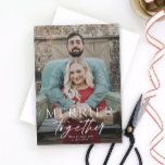 Merrier Together Script Foto Frohe Weihnachten Karte<br><div class="desc">Benutzen Sie unsere Merrier zusammen vollblühtes Portrait vertikale Weihnachtskarten für Foto, um Ihren Freunden und der Familie ein frohes Weihnachtsfest zu wünschen. Ein koordinierendes Backer-Muster ist dabei enthalten. Gehen Sie zum Abschnitt "Diese Vorlage personalisieren" und klicken Sie dann unten auf "Weiter anpassen". Sie können hier die Hintergrundfarbe und den Schriftart...</div>