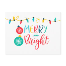 Merry and Bright mit einer Reihe von Lichtern