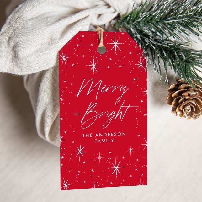 Merry and Bright Script Red Holiday Geschenkanhänger (Von Creator hochgeladen)