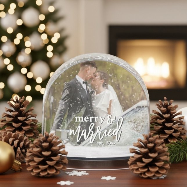 Merry and Married Custom Wedding Photo Christmas  Schneekugeln (Merry and Married Custom Wedding Photo Christmas Snow Globe)