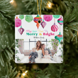 Merry & Bright farbenfrohe Weihnachtsschmuck