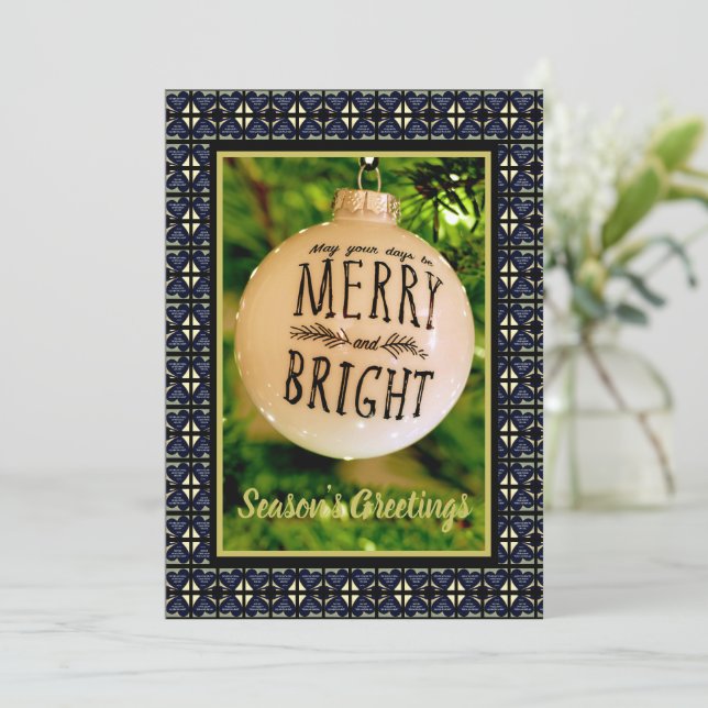 Merry & Bright Flat Holiday Card Feiertagskarte (Stehend Vorderseite)