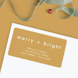 Merry Bright Ocher Gold Christmas Address Adressaufkleber<br><div class="desc">Einfaches, stilvolles, trendiges "fröhliches helles" Rücksendelabel mit moderner minimalistischer Typografie in Weiß auf einem reichhaltigen ockergelben Senf-Hintergrund. Der Gruß, Name und Anschrift können leicht für eine persönliche Touch angepasst werden. Ein eigenartiges, einzigartiges Weihnachtslabel, das mit unserem komplementären Kartenangebot kombiniert wird, wird Sie von der Masse abheben gemein!</div>