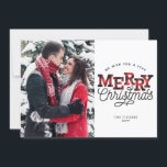 MERRY Christmas Buffalo Kariert Foto Holiday Card Feiertagskarte<br><div class="desc">Dieses trendige Foto-Design enthält den Text "Frohe Weihnachten" in rot und schwarz Büffel kariert. Klicken Sie auf die Schaltfläche Anpassen für mehr Flexibilität beim Anpassen von Grafik, Text und/oder Foto! Variationen dieses Designs, zusätzliche Farben sowie koordinierende Produkte sind in unserem Shop, zazzle.com/doodlelulu* verfügbar. Kontaktieren Sie uns, wenn Sie dieses Design...</div>