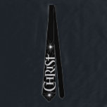 Merry CHRISTmas Christliche Chalkboard-Kalligraphi Krawatte<br><div class="desc">Wir sagen ständig "Merry CHRISTmas", vergessen aber oft den Ursprung der Worte. Diese Kunst zeigt originelle Handschriften, die sich auf die wahre Bedeutung von Weihnachten konzentrieren, einfach und elegant im modischen Chalkboard-Look. Zeigen Sie Familie und Freunden Ihren CHRISTmas-Geist, wenn sie zu Weihnachten kommen. Es gibt ein erweitertes Design, das mit...</div>