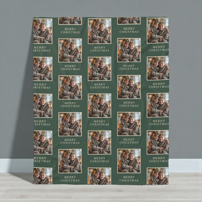Merry Christmas Green Photo Holiday Fleecedecke (Von Creator hochgeladen)