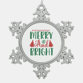 Merry Christmas Merry And Bright Schneeflocken Zinn-Ornament