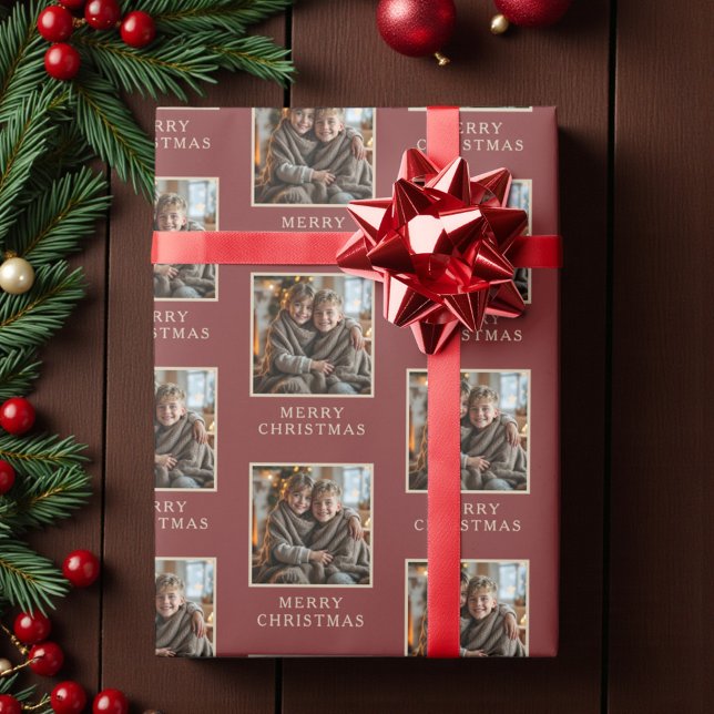Merry Christmas Red Photo Holiday Geschenkpapier (Von Creator hochgeladen)
