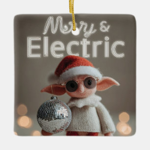 MERRY & ELECTRIC: Whimsicaler Weihnachtselfen-Doll Keramikornament