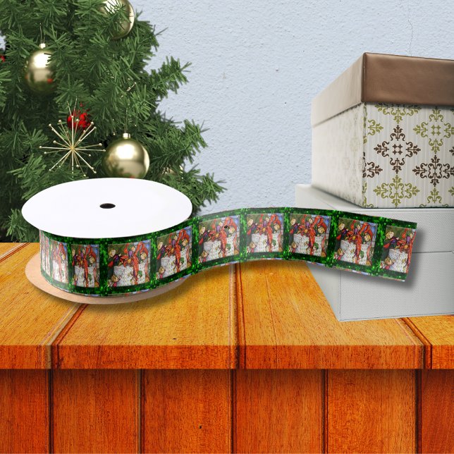 Merry Elves Wrapping Presen 1,5" Wide Satin Ribbon Satinband (Merry Elves Wrapping Presen 1.5" Wide Satin Ribbon)