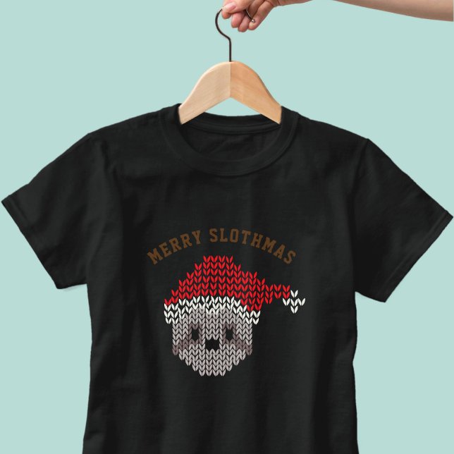 Merry Slothmas Santa Sloth Niedlicher Weihnachtsur T-Shirt (Merry Slothmas! Fun and festive shirt to wear this Holiday Season)