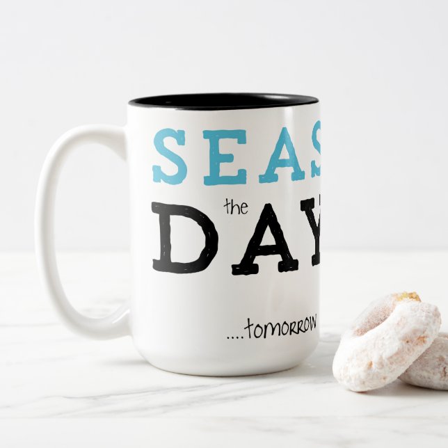 Mers la tasse de café de jour (Avec donut)