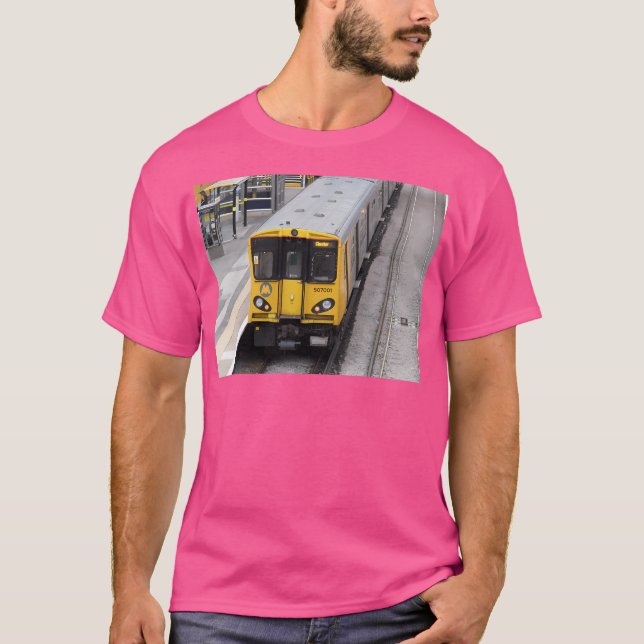 Merseyrail Class 507 001 at Hooton T-Shirt (Vorderseite)