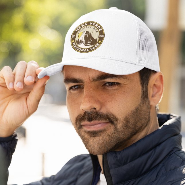 Mesa Verde National Park Desert Landscape Truckerkappe (Von Creator hochgeladen)