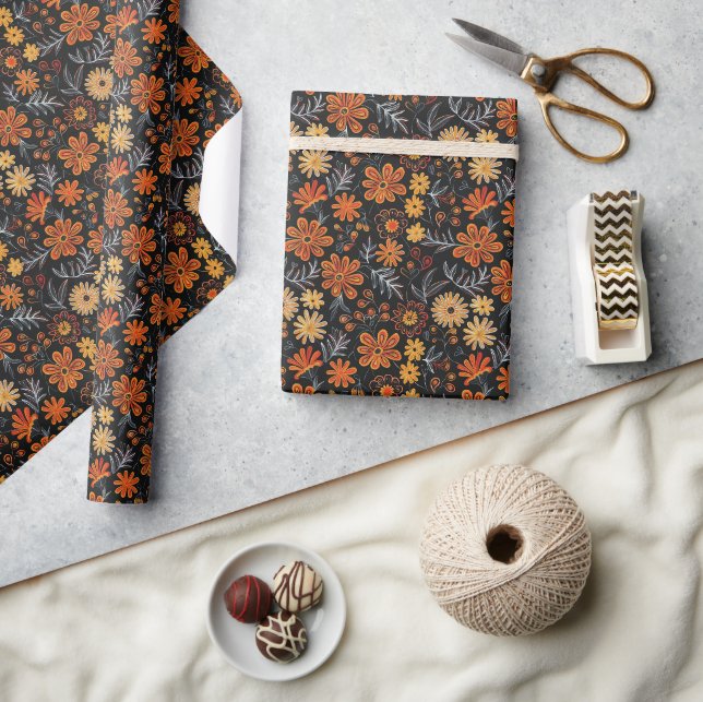 mesoamericanisch Inspiriert besticktes Blumenmuste Geschenkpapier (Kunsthandwerk)