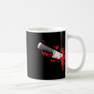 Messer im CK Halloween-Murder-Kostümmesser in Kaffeetasse