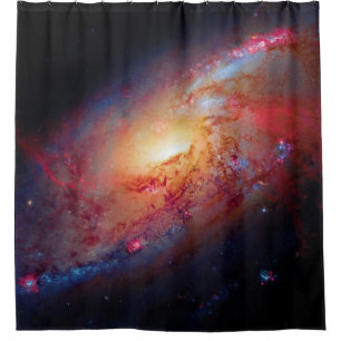 Messier M106 Spiralgalaxie Weltraumfoto Duschvorhang